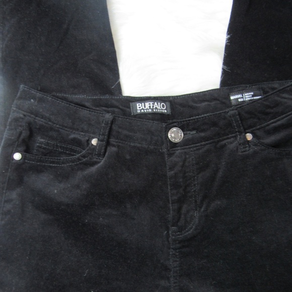 Faux black velvet mid-rise skinny pants, size 6 - Picture 3 of 4